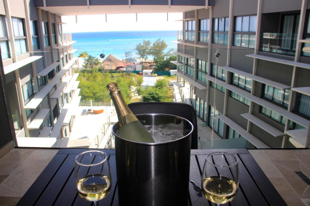 Singular Dream Vacation Rentals プレヤデルカーメン エクステリア 写真